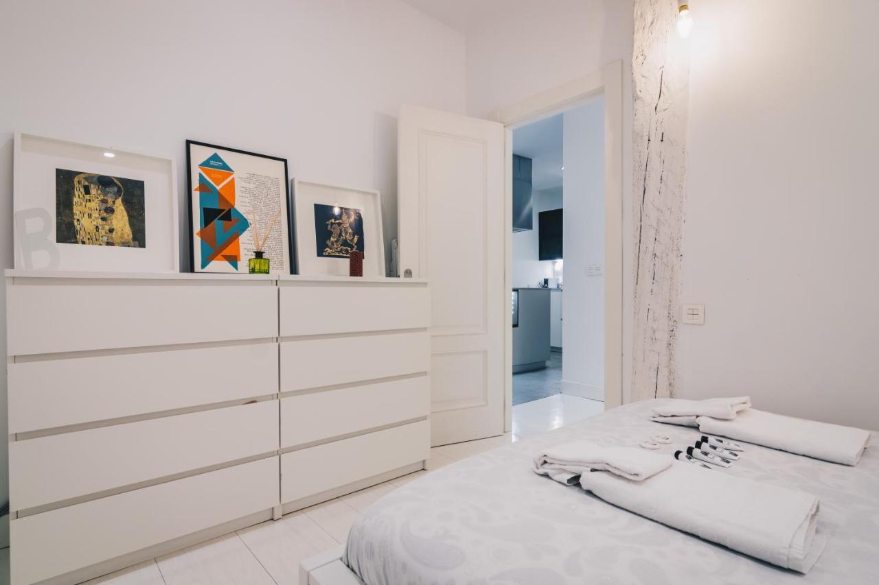 Plaza Nueva Apartment By People Rentals Bilbao Luaran gambar