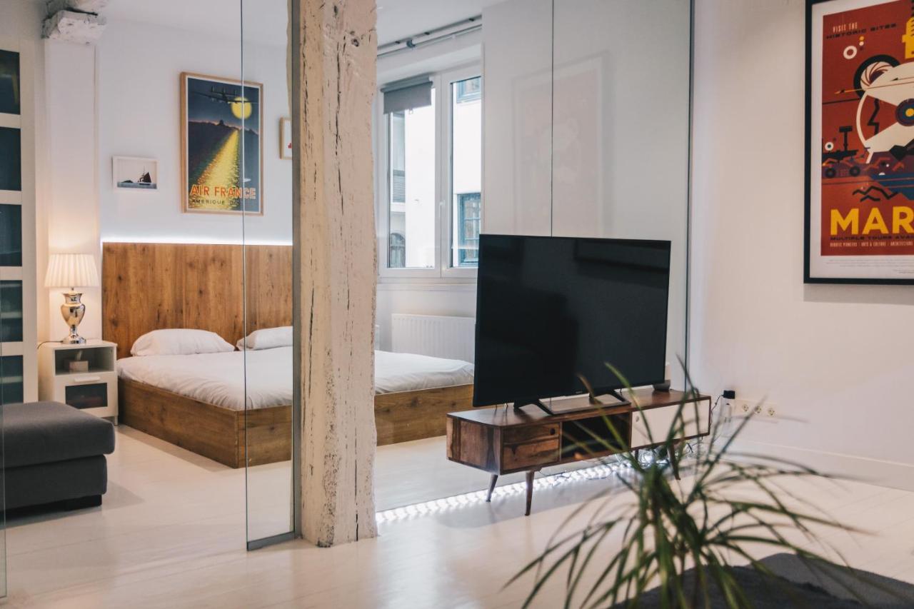 Plaza Nueva Apartment By People Rentals Bilbao Luaran gambar